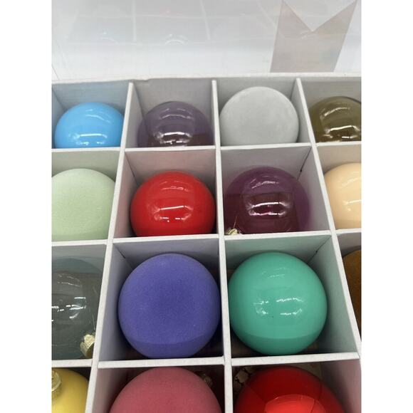 Anthropologie Tarrain Bulb Ornaments Mixed Finish 3” Ornaments Christmas Tree - Picture 11 of 11